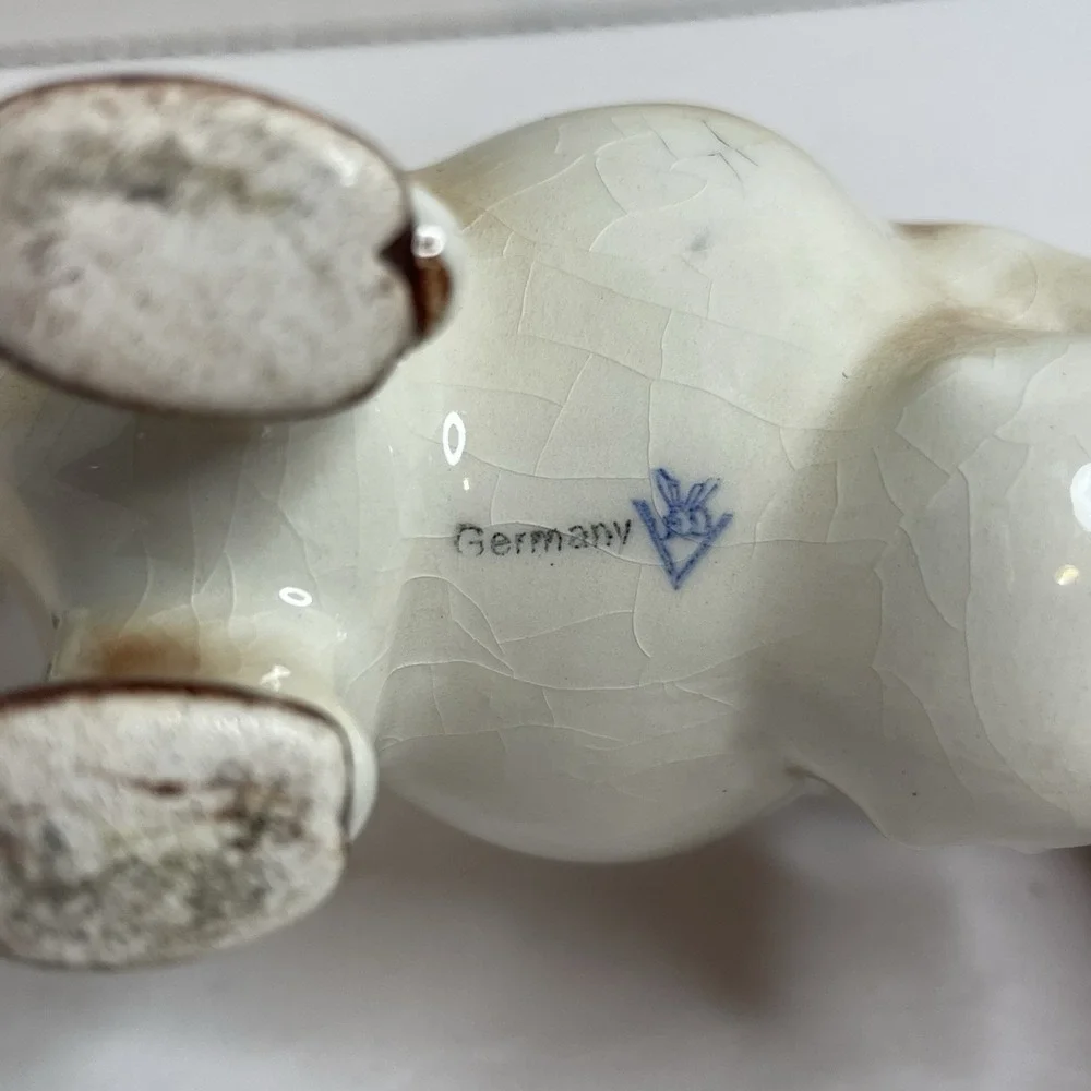 Vintage GOEBEL GERMANY Porcelain Cow Creamer, 5 3/4